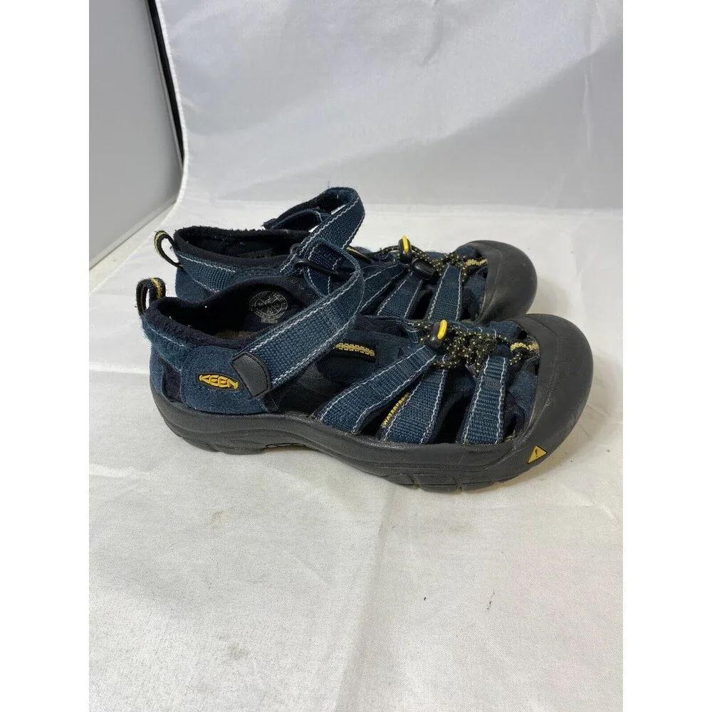 Keen Big Kids Newport H2 Waterproof Hiking Sandals Blue Black Closed Toe Size 3